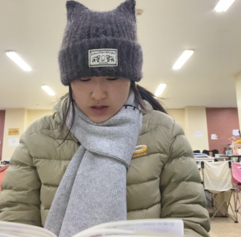 image.png 双非一战392分上岸985!不靠天赋,拼选择、拼方法、拼坚持 !