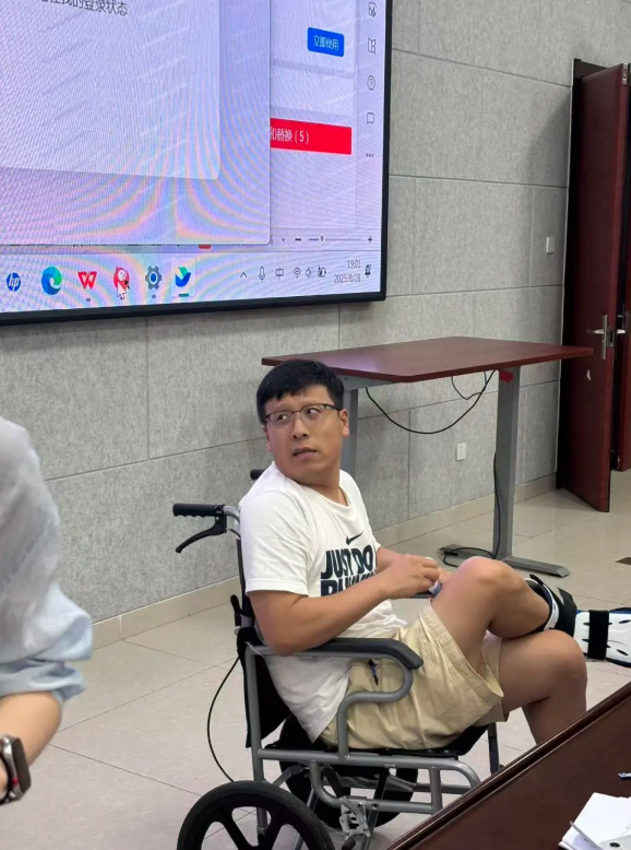 image.png 英语暴涨36分,二本三战逆袭211!熬过低谷终抵彼岸!