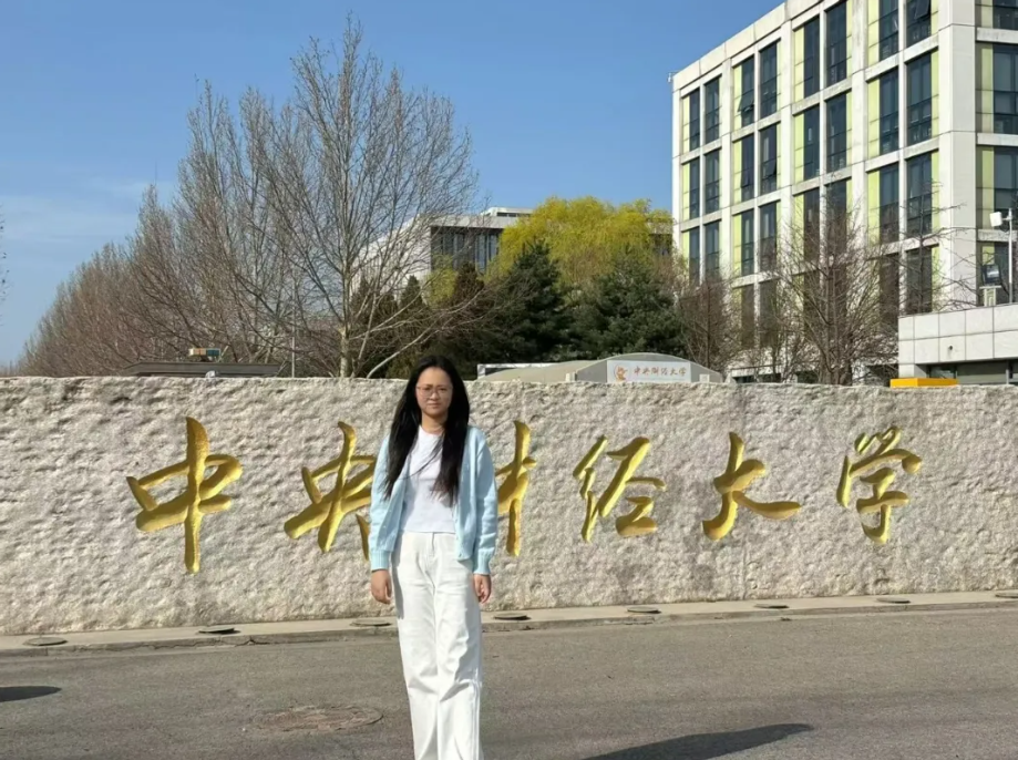 image.png 英语暴涨36分,二本三战逆袭211!熬过低谷终抵彼岸!