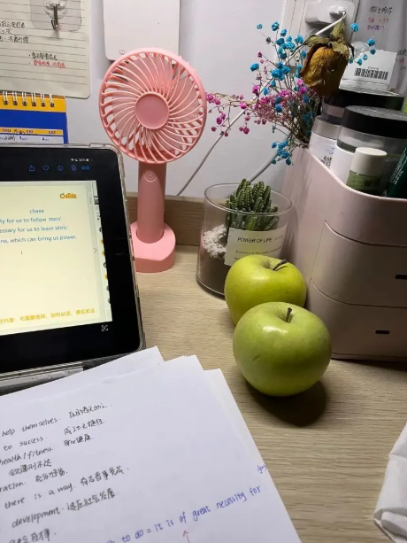 双非二本一战逆袭211：“相信自己，你比想象中更强大！”